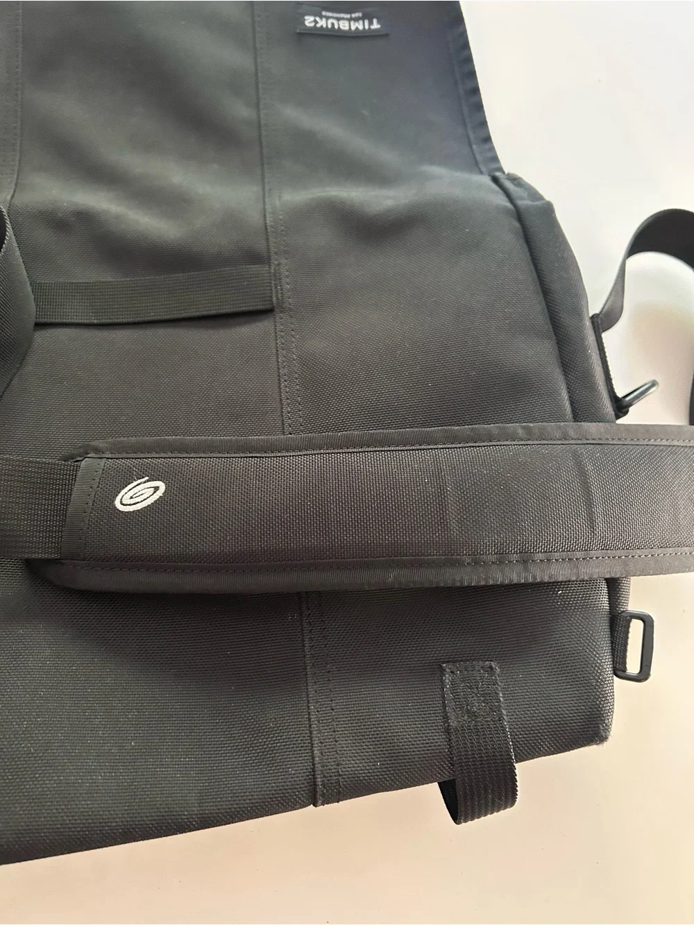 Timbuk2 Black Classic Messenger Bag with Adjustable Strap